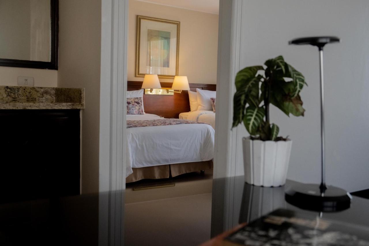 La Quinta By Wyndham Quito Hotel ภายนอก รูปภาพ
