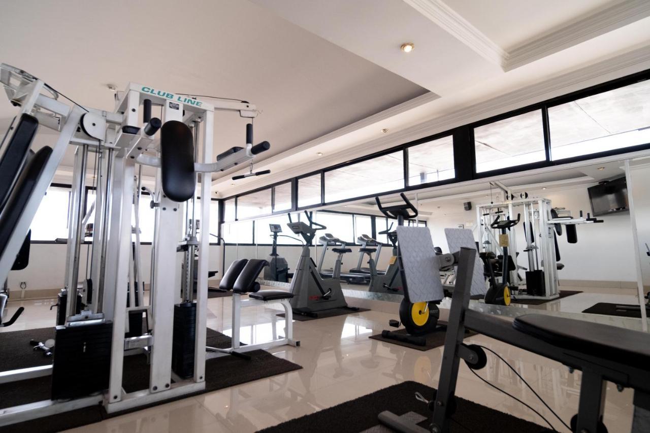 La Quinta By Wyndham Quito Hotel ภายนอก รูปภาพ