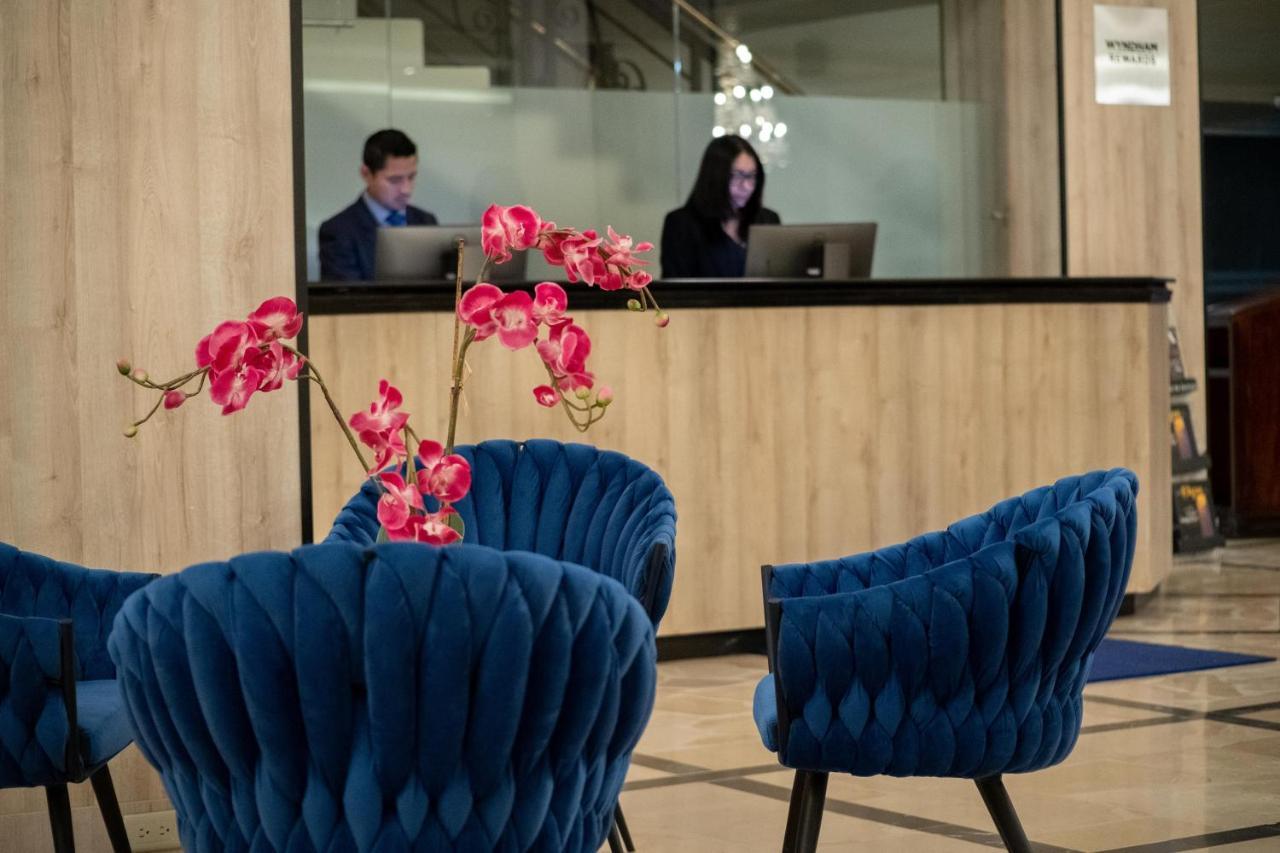 La Quinta By Wyndham Quito Hotel ภายนอก รูปภาพ