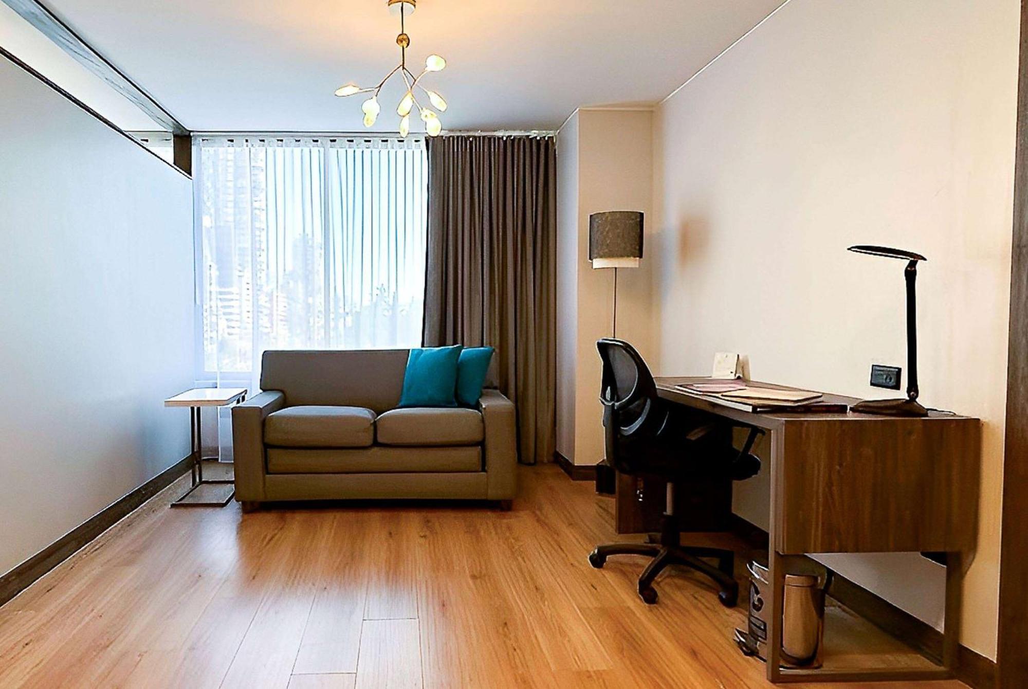 La Quinta By Wyndham Quito Hotel ภายนอก รูปภาพ
